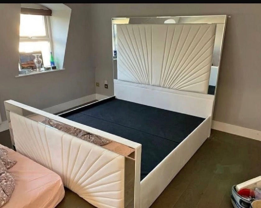 Velvet bed