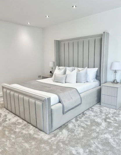 Chesterfield Bed